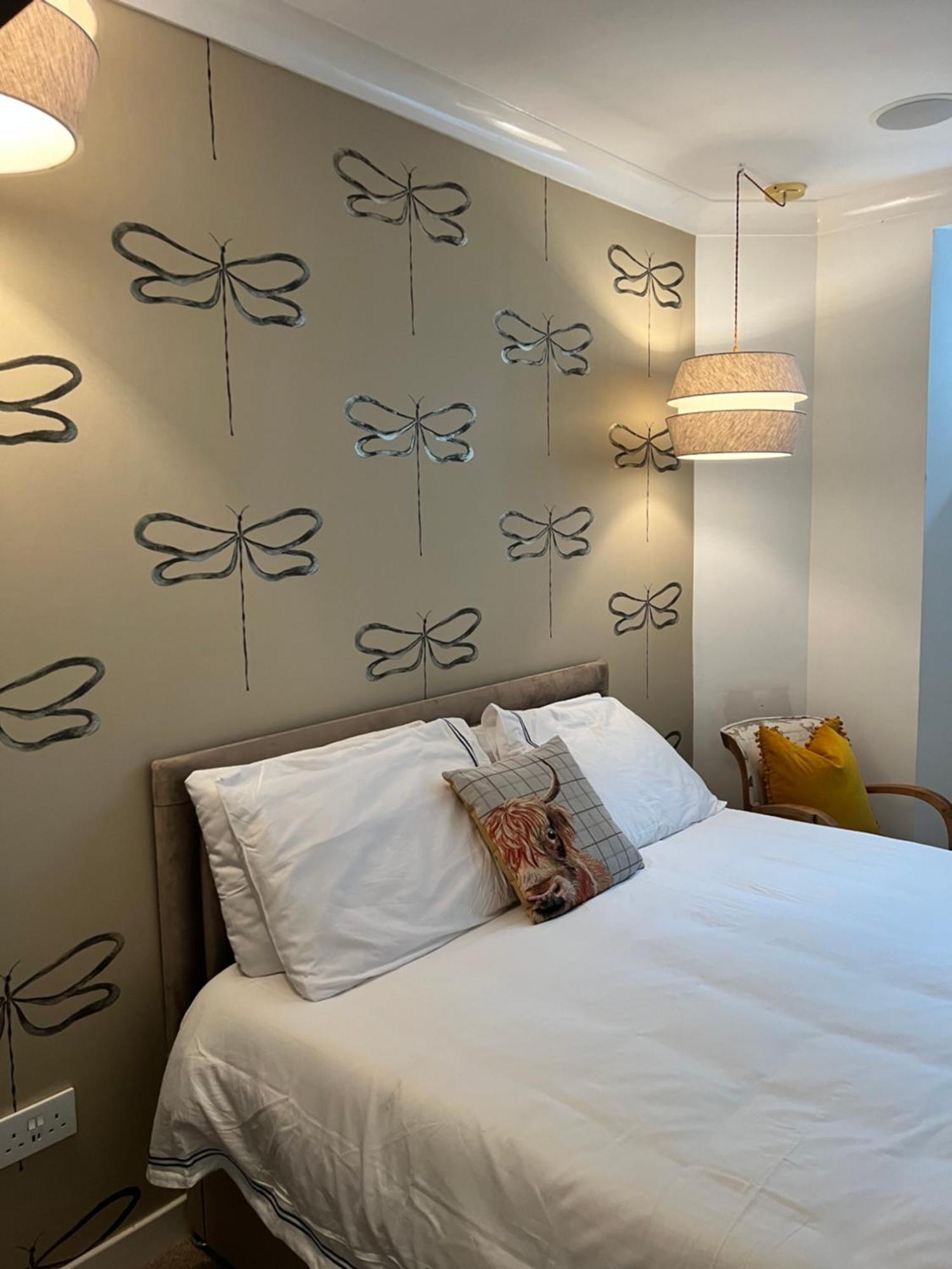 Armoury Apartment *