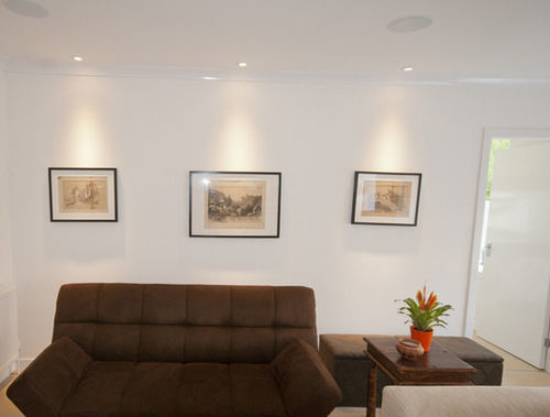 Armoury Apartment *